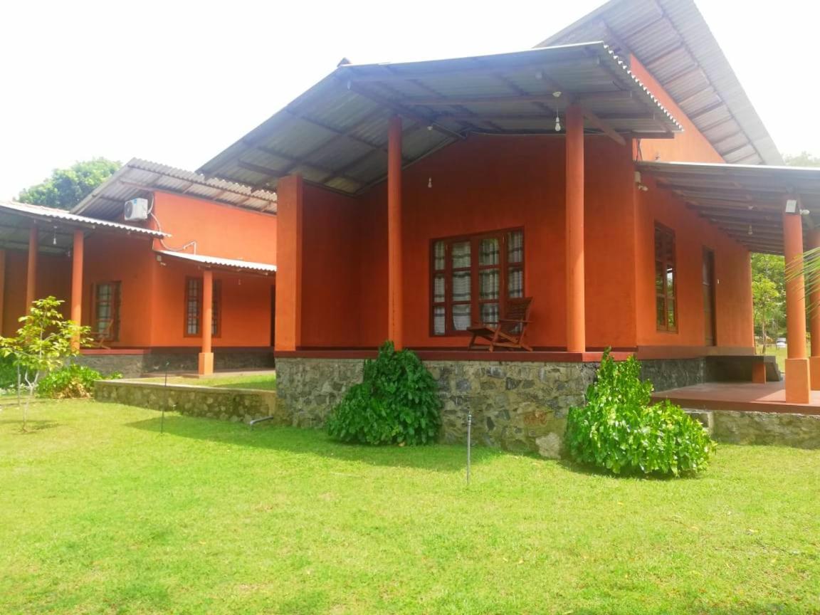 Nil Bawana Nature Resort Udawalawe Exterior photo