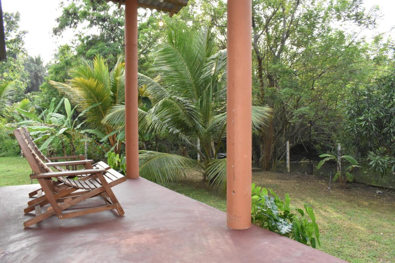 Nil Bawana Nature Resort Udawalawe Exterior photo